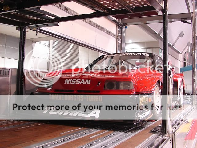 http://i838.photobucket.com/albums/zz304/votblindub2/9f43b760.jpg