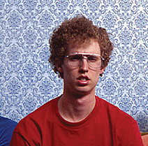 http://www.bbc.co.uk/films/2004/12/01/images/jon_heder_napoleon_dynamite_interview_top.jpg