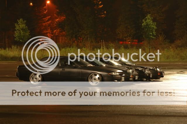http://img.photobucket.com/albums/v117/ridepinktrucks/DSC_0554.jpg