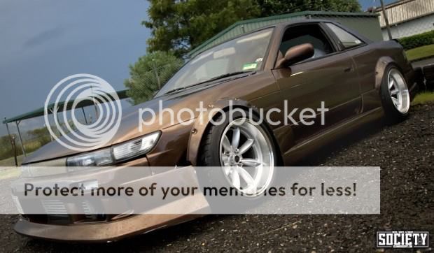 http://i1113.photobucket.com/albums/k506/Becarco/nicewheels.jpg