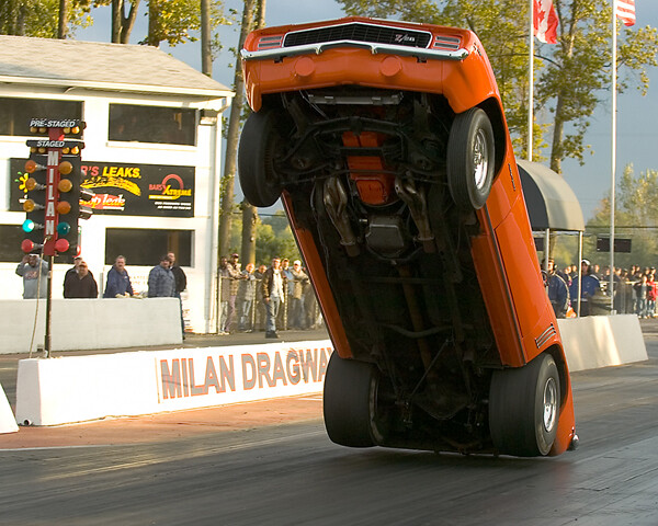 http://www.04snake.com/images/movie_images/wheelie20camaro69wl2.jpg