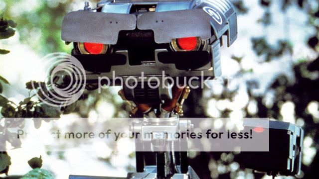 http://i123.photobucket.com/albums/o285/Boxxersix/J5.jpg
