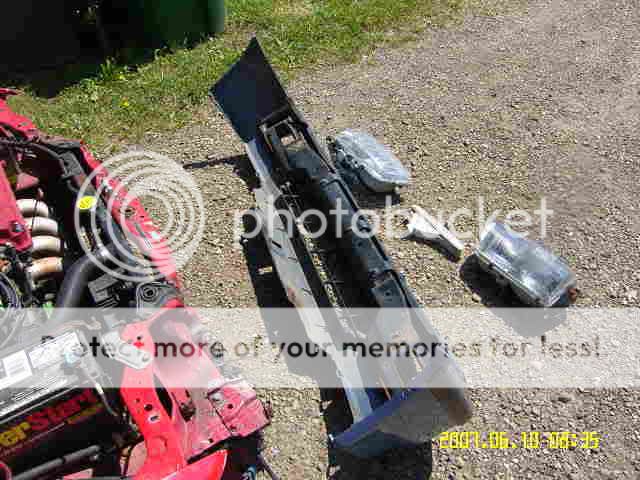 http://i28.photobucket.com/albums/c204/bobbyg1243/SH100104.jpg