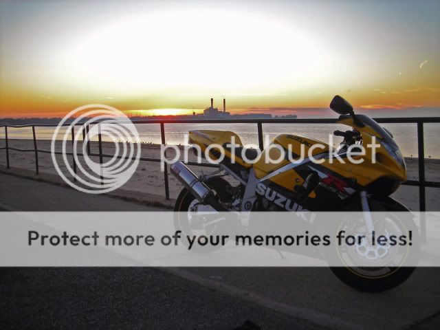 http://i362.photobucket.com/albums/oo65/maxwell8888/DSCN1928.jpg