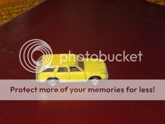 http://i246.photobucket.com/albums/gg111/PaulJBrudzienski/DSC01034.jpg