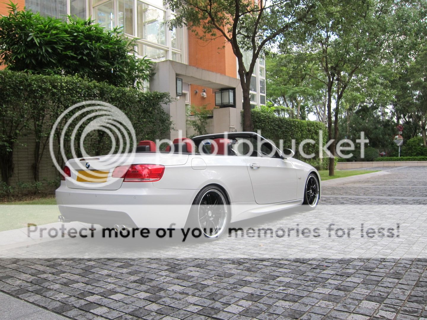 http://i89.photobucket.com/albums/k217/Rexchris66/BMW%20E93%20Photos/Journey%20Part%203%20-%2010%20Sept%202013/3_zps9c9389fd.jpg