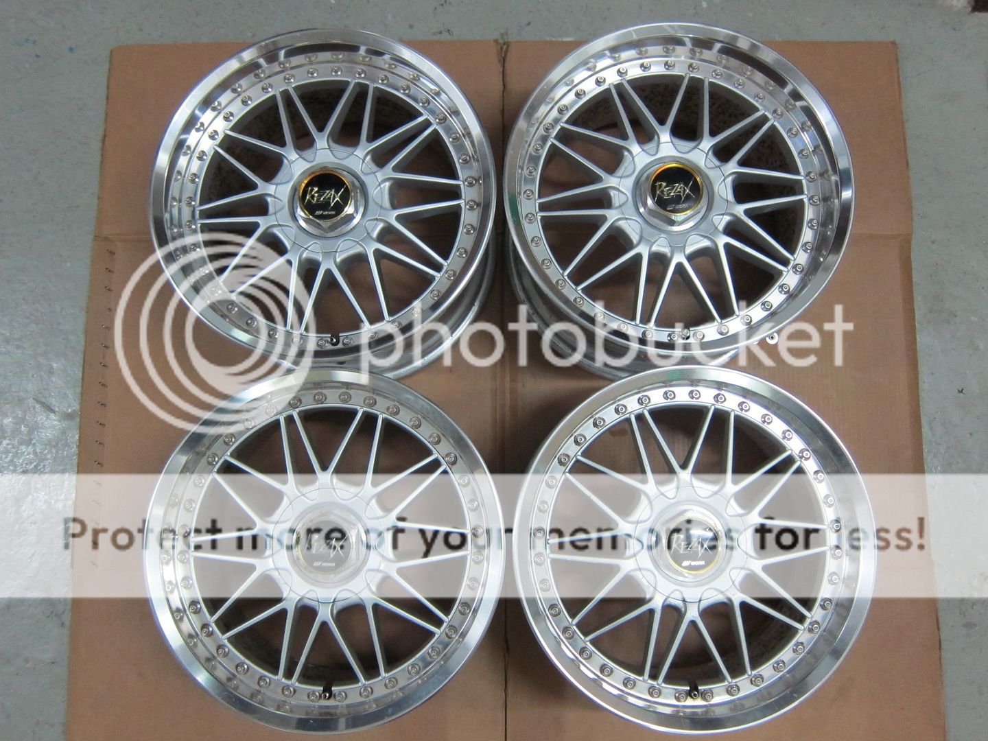 http://i89.photobucket.com/albums/k217/Rexchris66/JDM%20Wheelsssssssss%203/Work%20Rezax%20I%20-%201%20Nov%202013/IMG_6569_zps154532d0.jpg