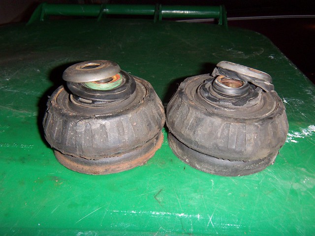 http://farm7.staticflickr.com/6167/6264638105_bd9c4cac1b_z.jpg