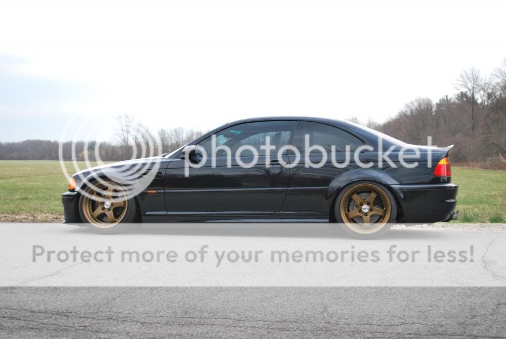 http://i120.photobucket.com/albums/o163/steve2k1116/DSC_0049_zps85f0f8dc.jpg