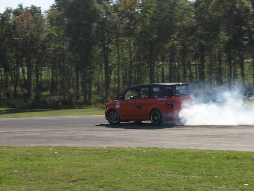 http://farm4.static.flickr.com/3004/2924148259_7031090b63.jpg