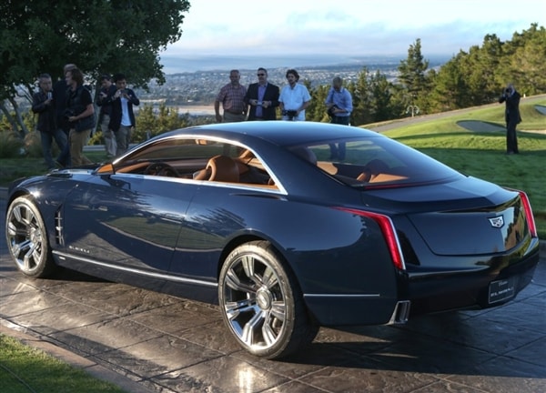 https://file.kbb.com/kbb/images/content/editorial/slideshow/cadillac-elmiraj-concept/cadillac-elmiraj-concept-rear-static2-600-001.jpg
