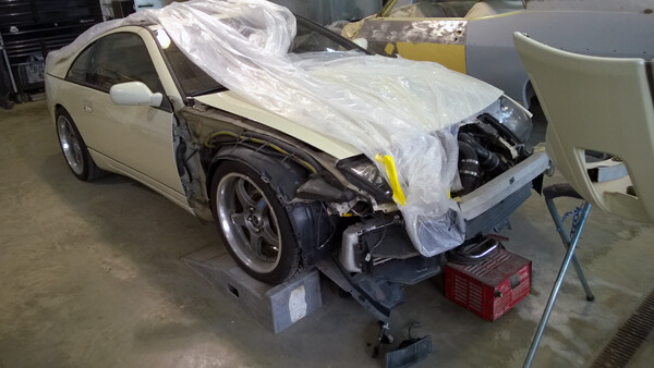 http://www.nyspeed.com/pictures/deerhit/3.jpg