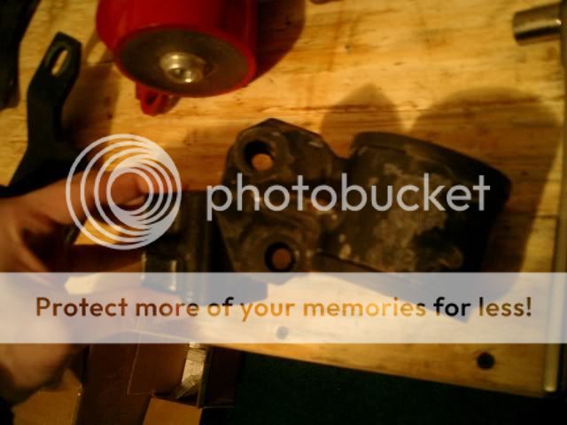 http://i197.photobucket.com/albums/aa271/shrekb18/ProjCRX018.jpg?t=1231422947
