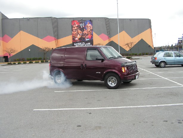 http://www.astrosafarivans.com/vom/2008-07/Burnout.jpg