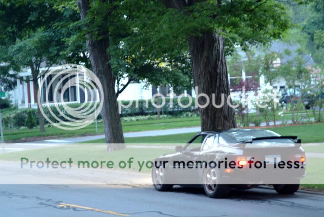 http://i162.photobucket.com/albums/t262/cristov9000/DSCF0789.jpg