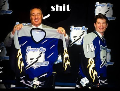 http://1.bp.blogspot.com/_bZ6_dJTSS-8/SSrXMdODNcI/AAAAAAAAALI/QERlyY_GOIc/s400/TampaBayLightning3rdJersey+2.jpg