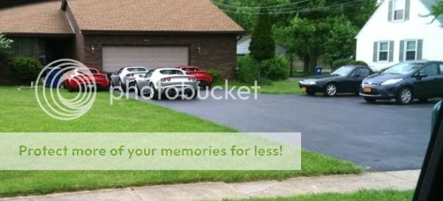 http://i37.photobucket.com/albums/e96/boarding087/photo72_zps64a0bfe1.jpg