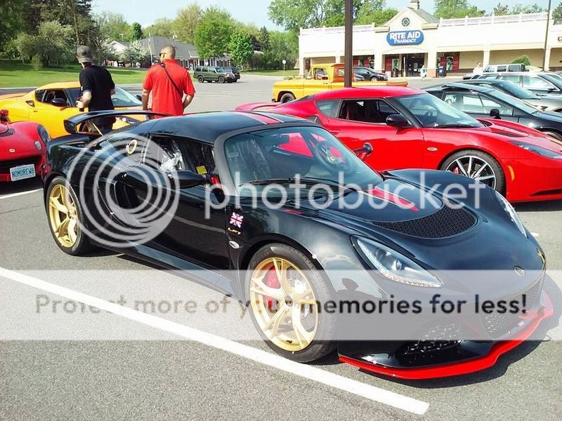 http://i9.photobucket.com/albums/a76/bigjoelster/racestuff/ltx/carscoffee4_zpsz59hq3tf.jpg