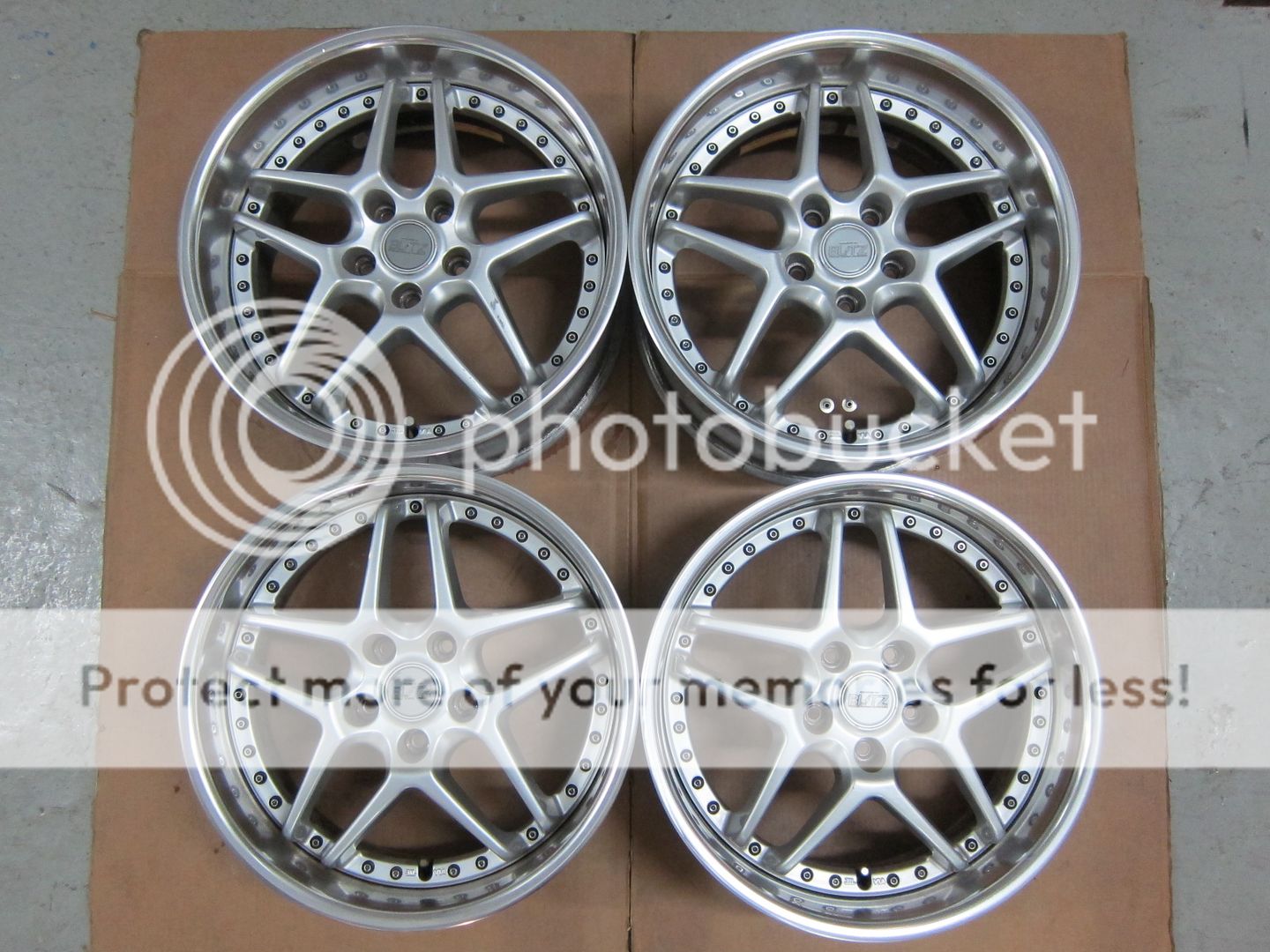 http://i89.photobucket.com/albums/k217/Rexchris66/JDM%20Wheelsssssssss%203/Blitz%20Type%2003%20-%2013%20Apr%202014/IMG_0325_zpsd49456db.jpg