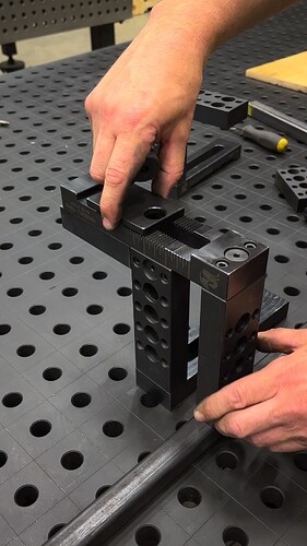 Riser with Tooth Block Moving Forward