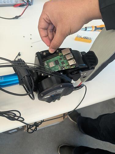 PXL_20251205_221535337(1)