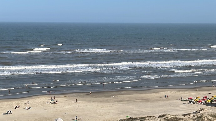 B6398211-DCAC-4710-BA13-62467FBF4650_Original